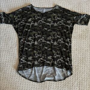 LuLaRoe Women's Camo Tunic Top